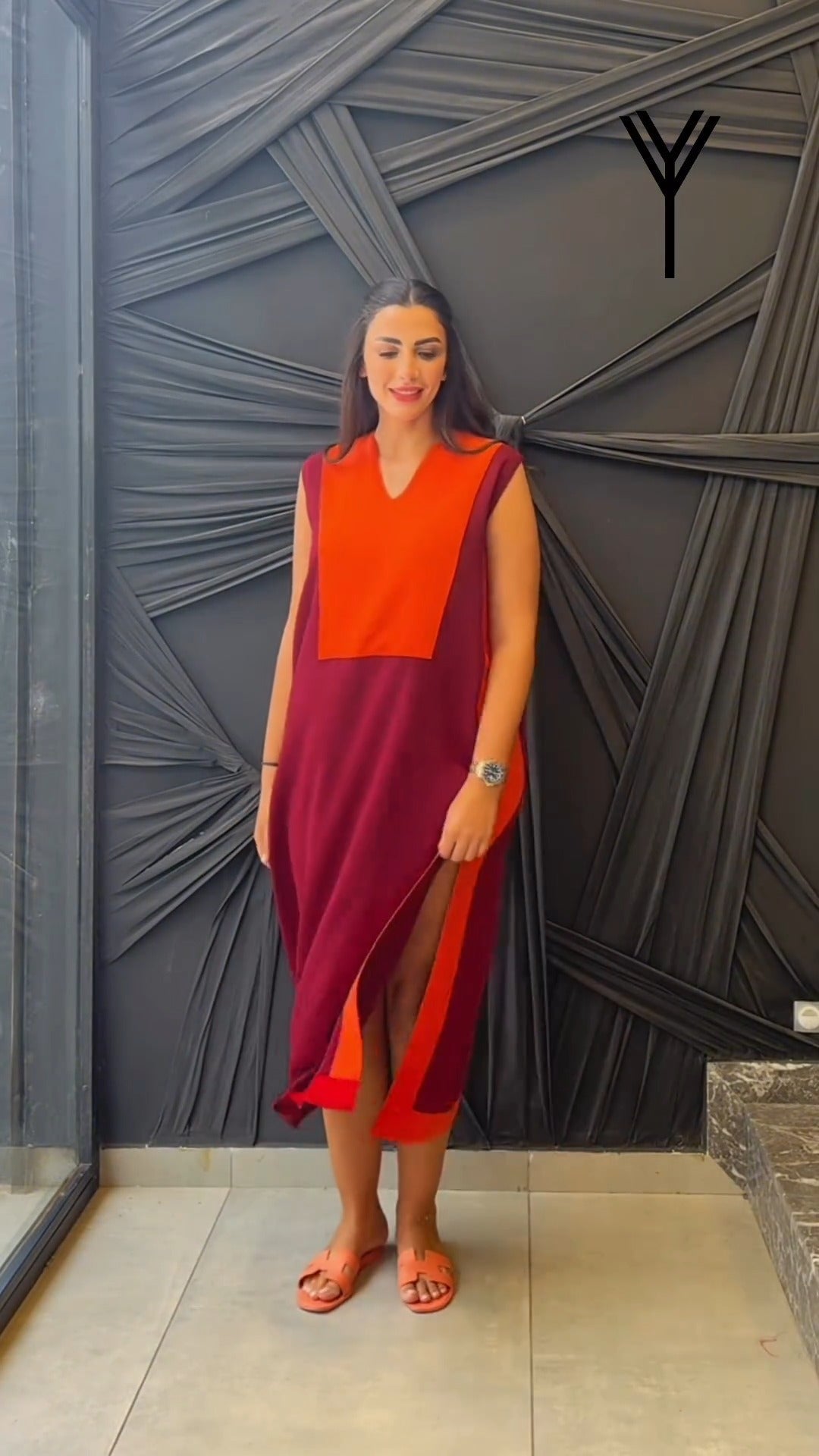 Vestido Karina – Estilo Minimalista com Toque Moderno